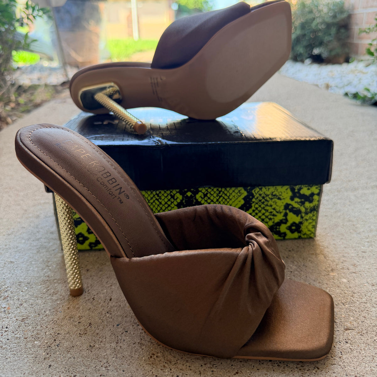 Chocolate Brown Knotted Mule